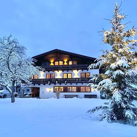 Untergrundgut Villa Leogang Exterior photo
